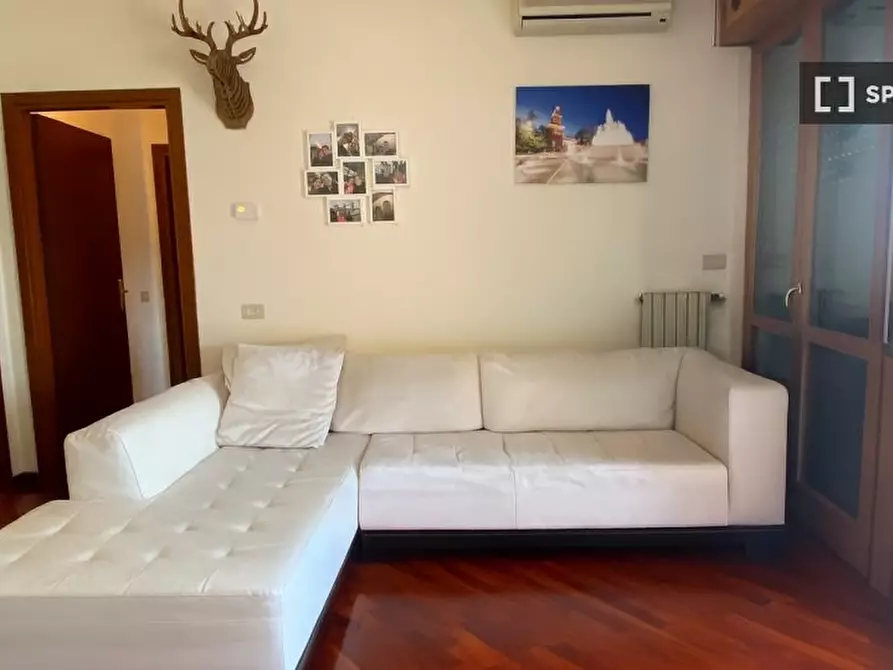 Immagine 10 di Appartamento in affitto  in Via Giambellino a Milano