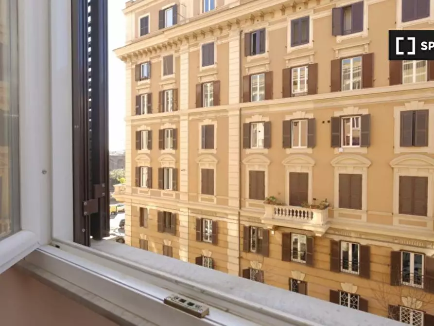 Immagine 11 di Camera condivisa in affitto  in Piazza di S. Croce in Gerusalemme, 00185 Roma RM, Italy a Roma