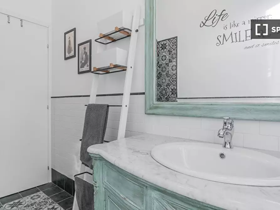 Immagine 8 di Appartamento in affitto  in Via Conte di Carmagnola a Roma