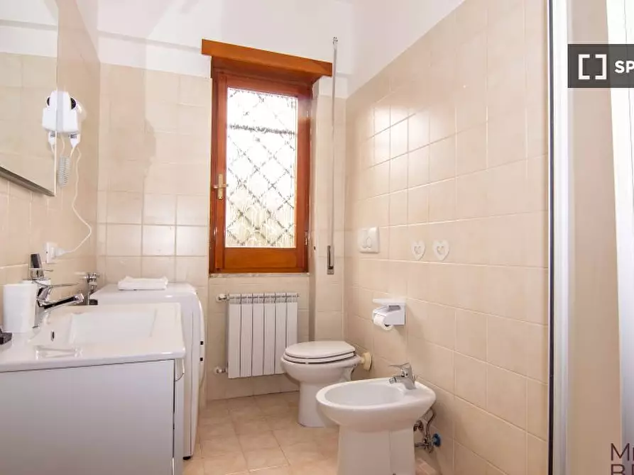 Immagine 10 di Camera condivisa in affitto  in Via Ferdinando Quartieri a Roma