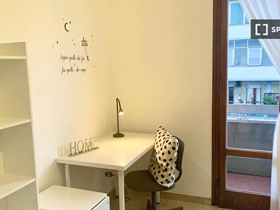 Immagine 10 di Camera condivisa in affitto  in VIALE F. REDI a Firenze