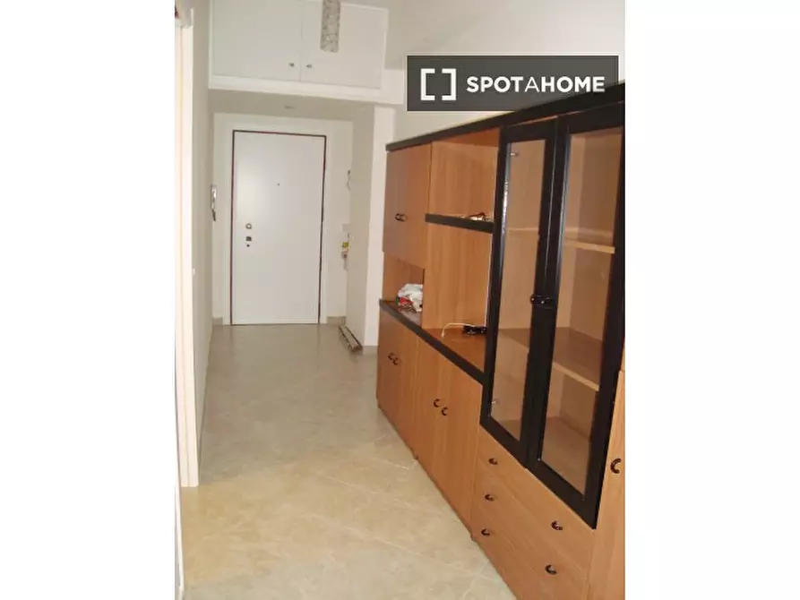 Immagine 14 di Camera condivisa in affitto  in via Marcello Prestinari a Milano