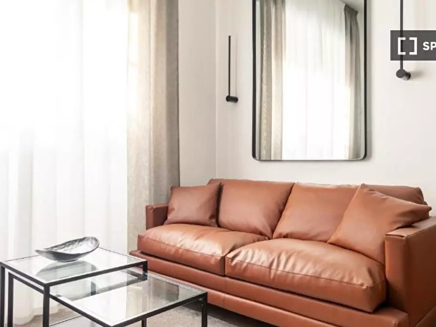 Immagine 2 di Appartamento in affitto  in Via S. Gregorio a Milano