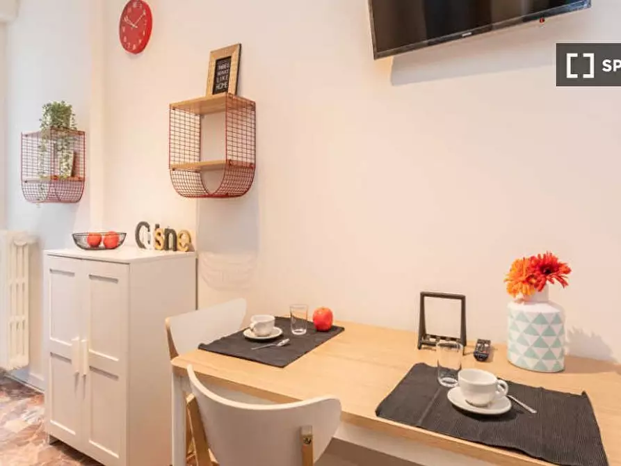 Immagine 17 di Camera condivisa in affitto  in Via Arcivescovo Romilli a Milano