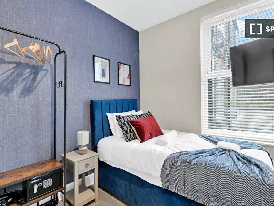 Immagine 4 di Ufficio in affitto  in flat a Tottenham