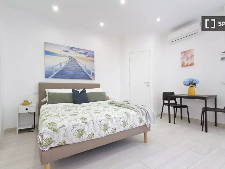 Immagine 1 di Ufficio in affitto  in Viale Ammiraglio del Bono a Roma