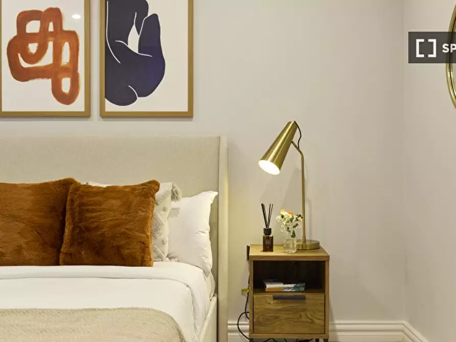 Immagine 15 di Appartamento in affitto  in Kensington Gardens Square a Paddington