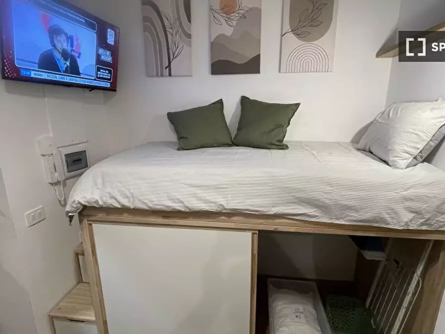 Immagine 11 di Ufficio in affitto  in V. Ariosto a Roma