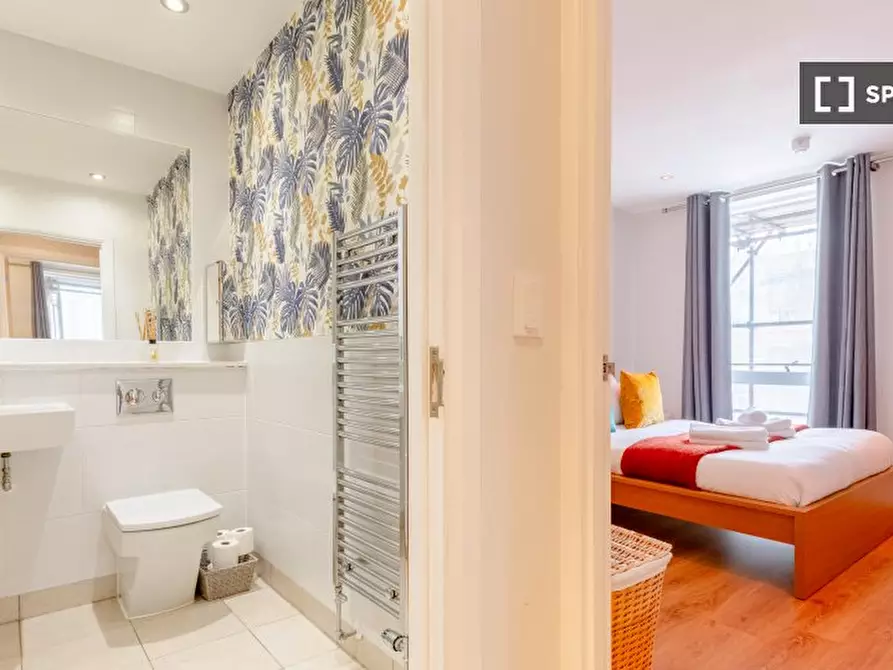 Immagine 11 di Appartamento in affitto  in flat a Hackney