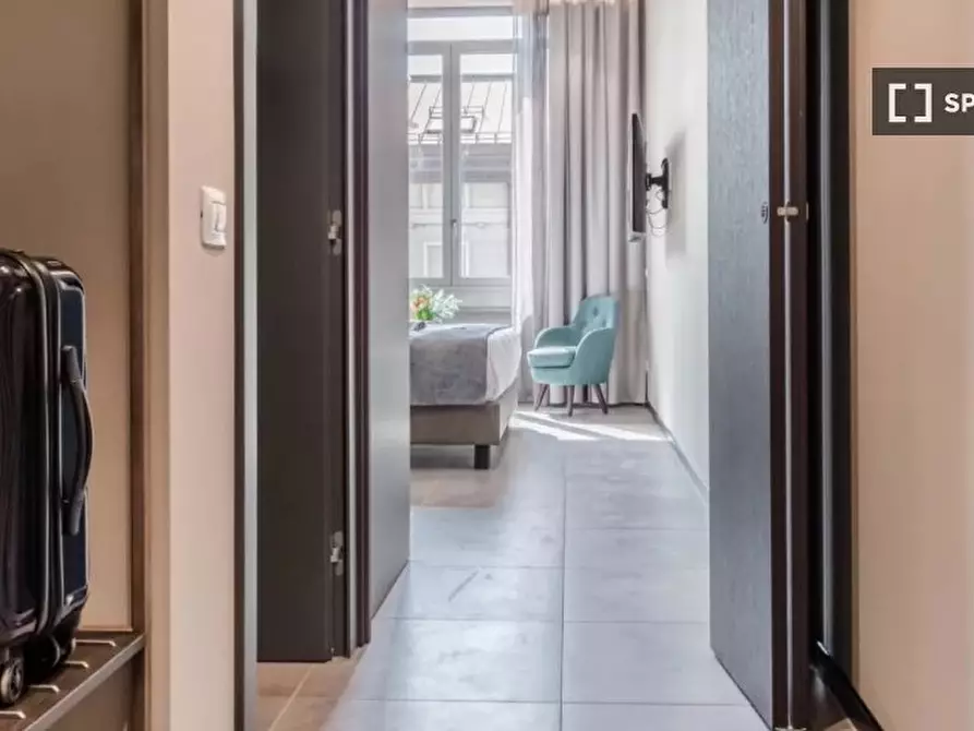 Immagine 1 di Appartamento in affitto  in Via Spadari a Milano