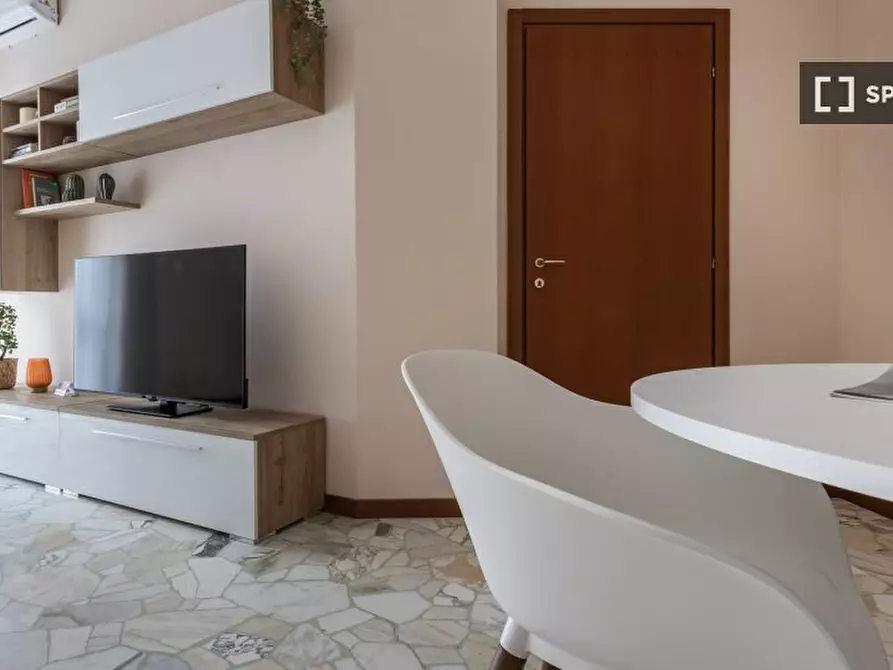 Immagine 9 di Appartamento in affitto  in Viale Campania a Milano