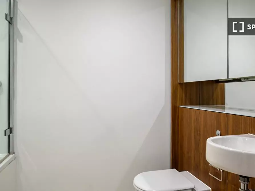 Immagine 10 di Appartamento in affitto  in Newman St a Camden Town