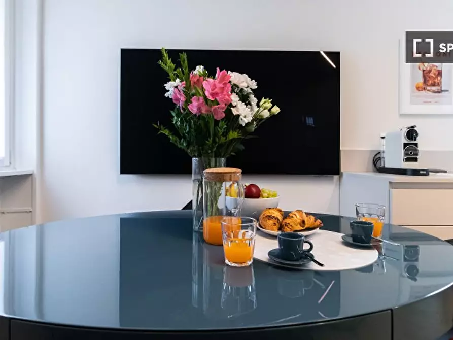 Immagine 10 di Appartamento in affitto  in Via Veniero a Milano