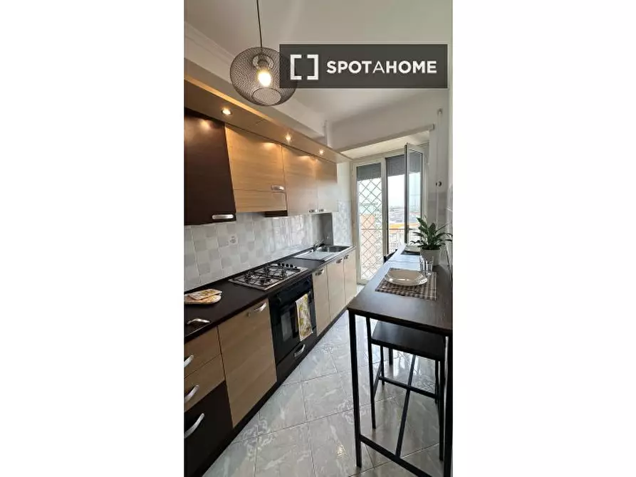 Immagine 12 di Camera condivisa in affitto  in Via del Pigneto a Roma