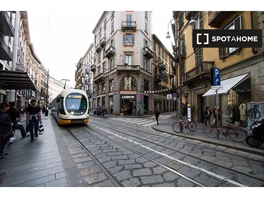 Immagine 19 di Appartamento in affitto  in Via Olmetto a Milano