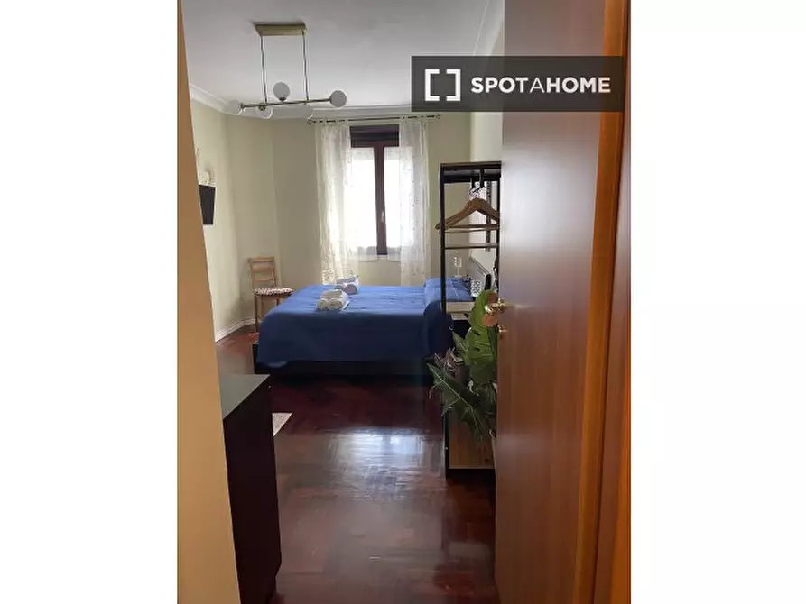 Immagine 17 di Appartamento in affitto  in Viale Furio Camillo a Roma