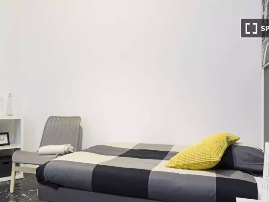 Immagine 1 di Camera condivisa in affitto  in Largo Giovanni Battista Scalabrini a Milano