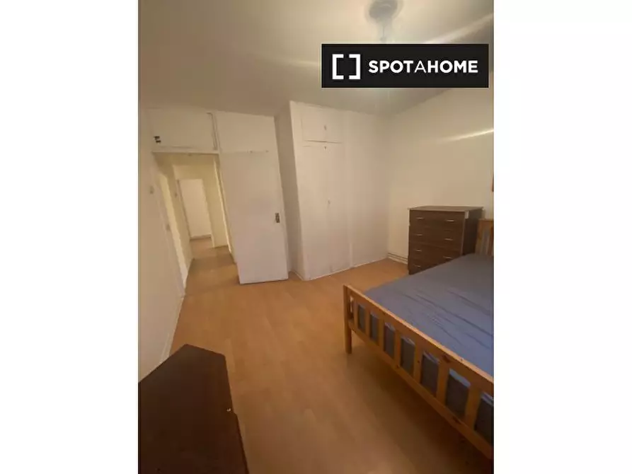 Immagine 3 di Camera condivisa in affitto  in Retreat Pl a Hackney