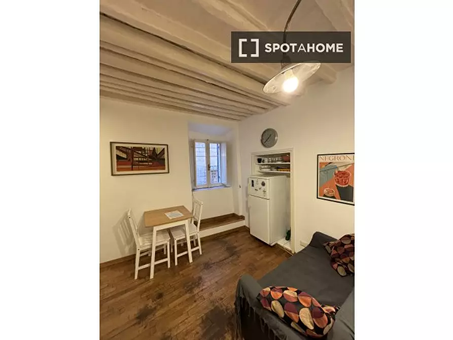 Immagine 10 di Ufficio in affitto  in Via di Monserrato a Roma