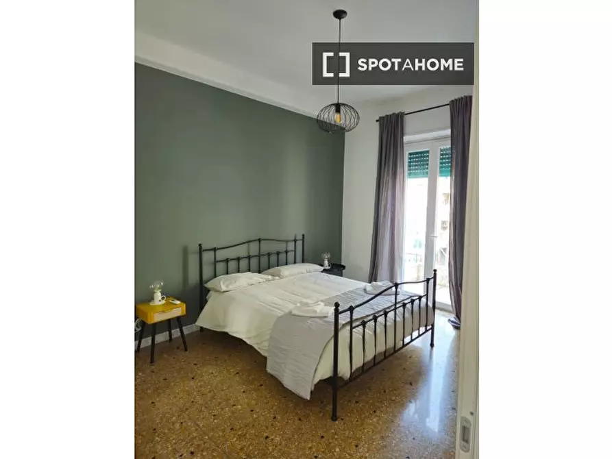 Immagine 2 di Appartamento in affitto  in Via Gian Luca Squarcialupo a Roma