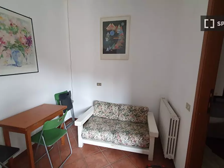 Immagine 7 di Camera condivisa in affitto  in Via S. Biagio a Paderno Dugnano
