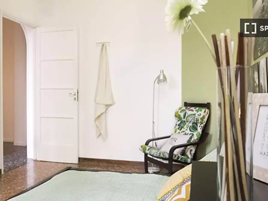 Immagine 5 di Camera condivisa in affitto  in Viale Argonne a Milano