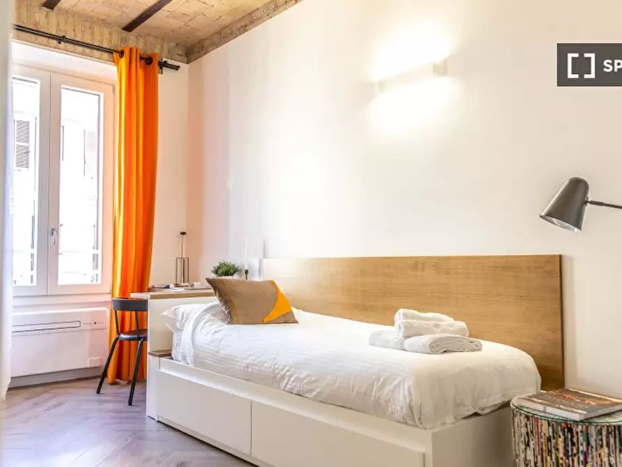 Immagine 15 di Appartamento in affitto  in Via Aldo Manuzio a Roma