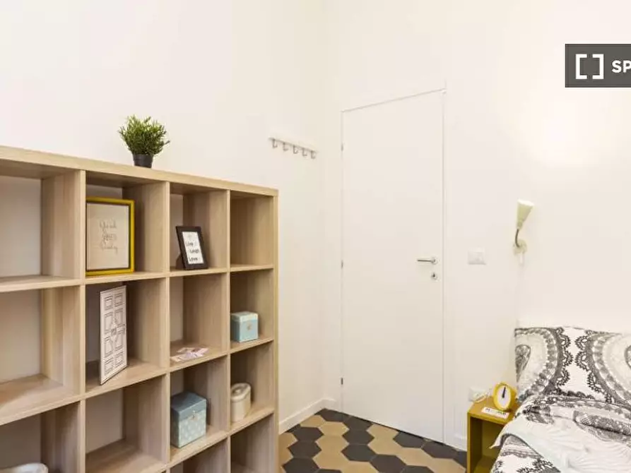 Immagine 6 di Camera condivisa in affitto  in Via Paolo Bassi a Milano