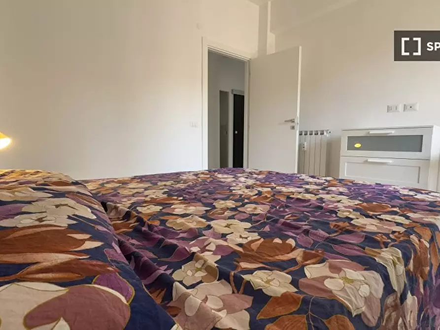 Immagine 5 di Camera condivisa in affitto  in Via Salvatore Pincherle a Roma