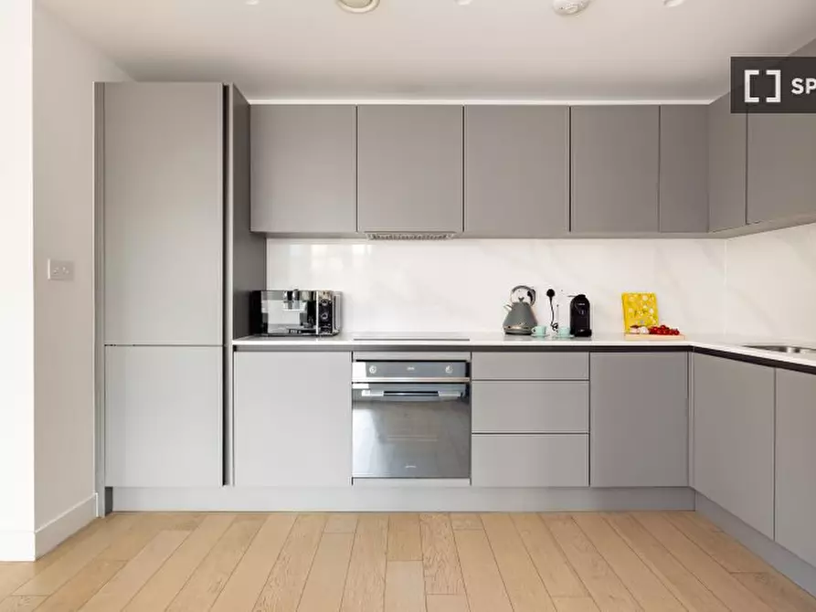 Immagine 4 di Appartamento in affitto  in Harlequin Ave a Hounslow