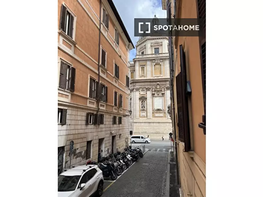 Immagine 16 di Appartamento in affitto  in Via Paolina a Roma