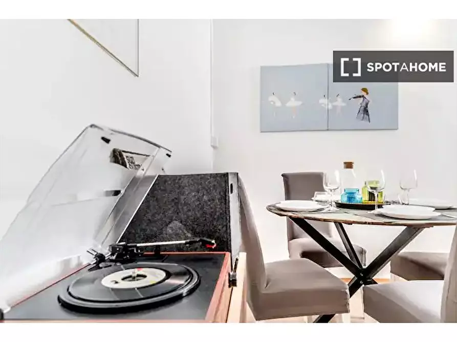 Immagine 2 di Appartamento in affitto  in Via Ottaviano a Roma