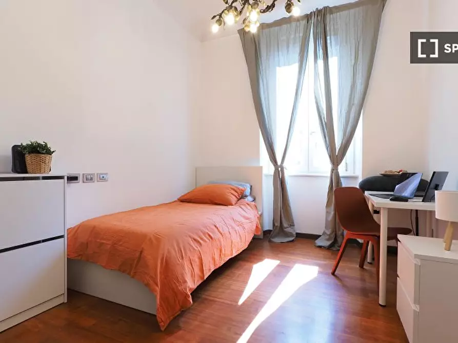 Immagine 2 di Camera condivisa in affitto  in Giulio Corrado Venini a Milano