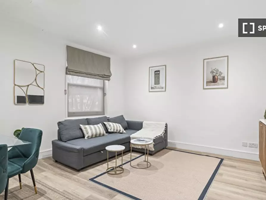Immagine 2 di Appartamento in affitto  in Sussex Gardens a Paddington