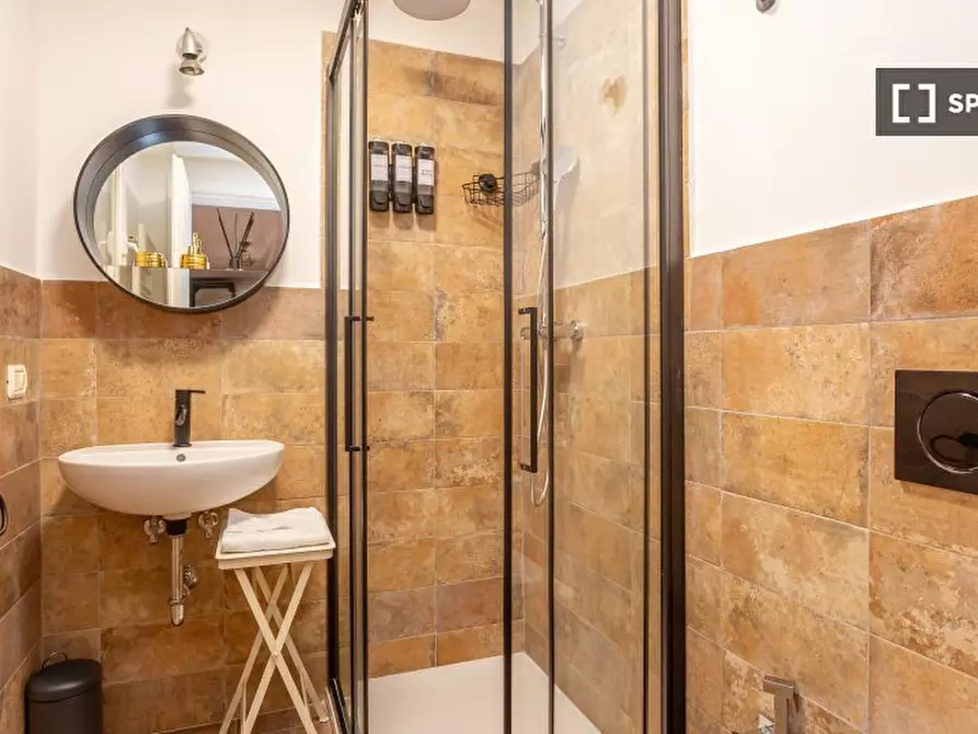 Immagine 8 di Appartamento in affitto  in Piazza Regina Margherita a Roma