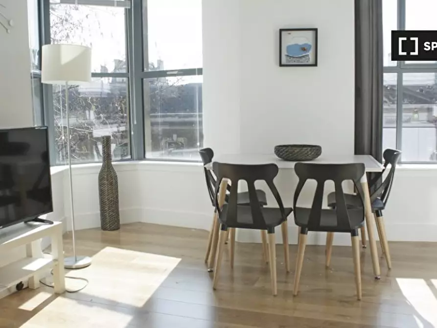 Immagine 4 di Appartamento in affitto  in St Mary at Hill a 