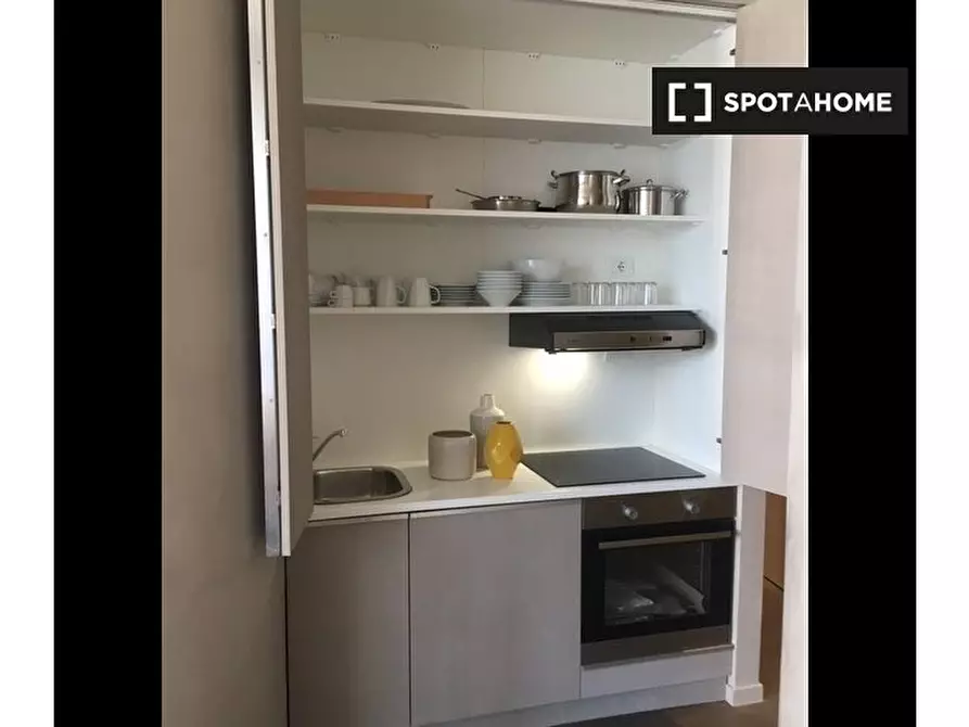 Immagine 17 di Appartamento in affitto  in Via Pantano a Milano