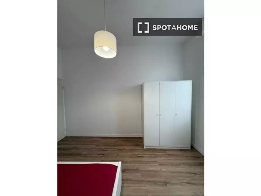 Immagine 4 di Camera condivisa in affitto  in Piazza di S. Jacopino a Firenze