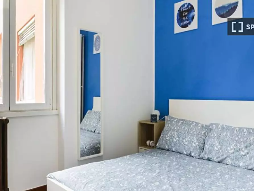 Immagine 2 di Camera condivisa in affitto  in VIA CAVEZZALI Milan a Milano