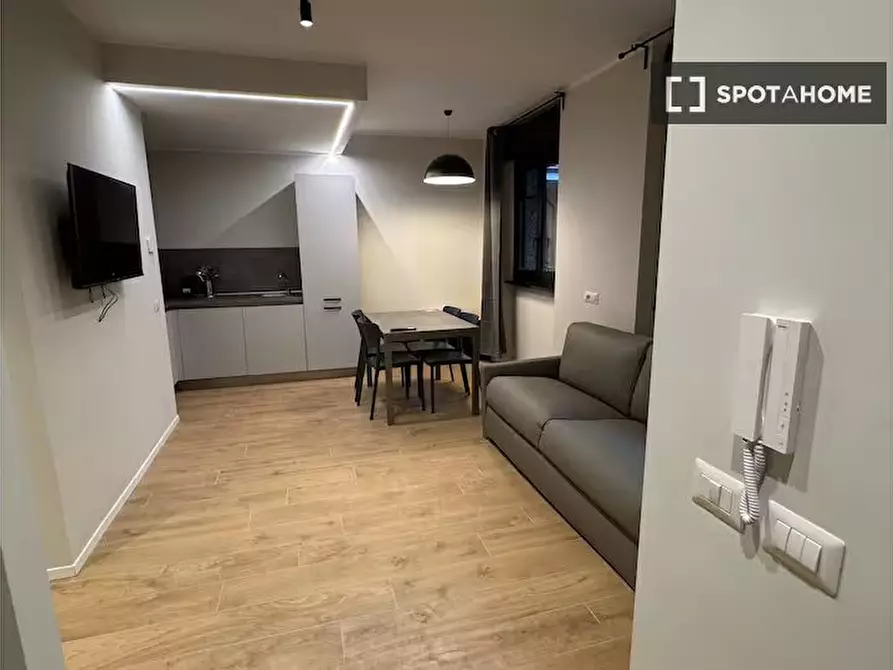 Immagine 5 di Appartamento in affitto  in Via Domenico Balestrieri a Milano