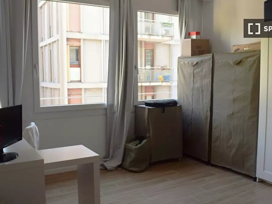 Immagine 3 di Camera condivisa in affitto  in Via Vittorio veneto a Trento