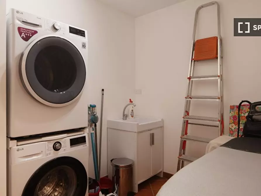 Immagine 14 di Appartamento in affitto  in Via Cavour a Roma