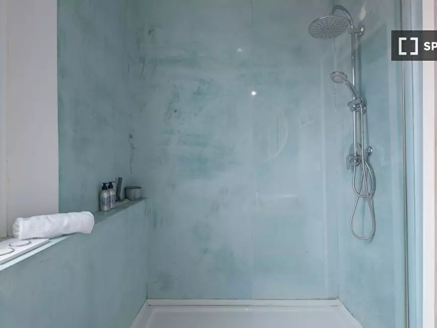 Immagine 13 di Appartamento in affitto  in Via Giuseppe Massarenti a Bologna