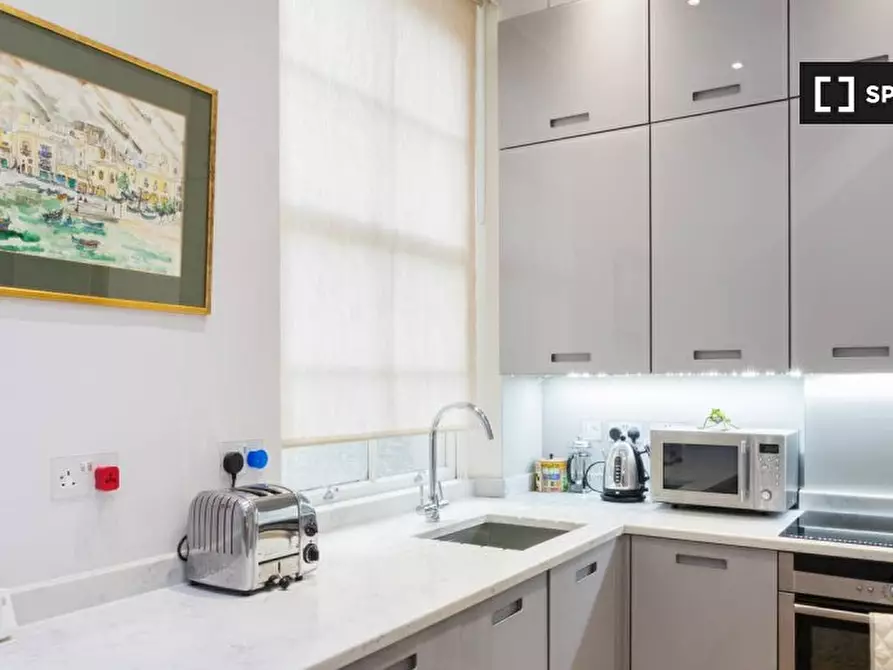 Immagine 13 di Appartamento in affitto  in a Cumberland Street a 