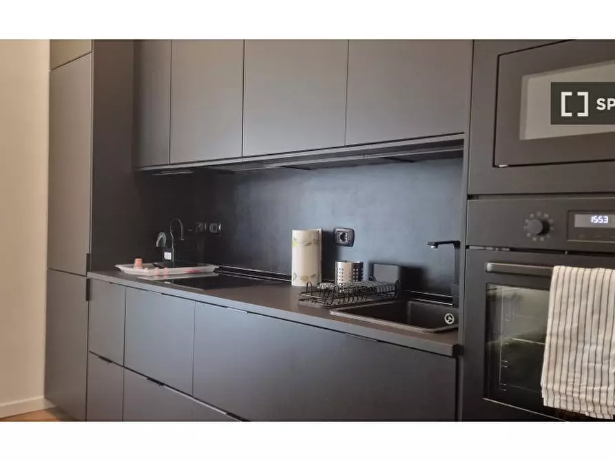 Immagine 2 di Appartamento in affitto  in Via Giovanni Schiaparelli a Milano
