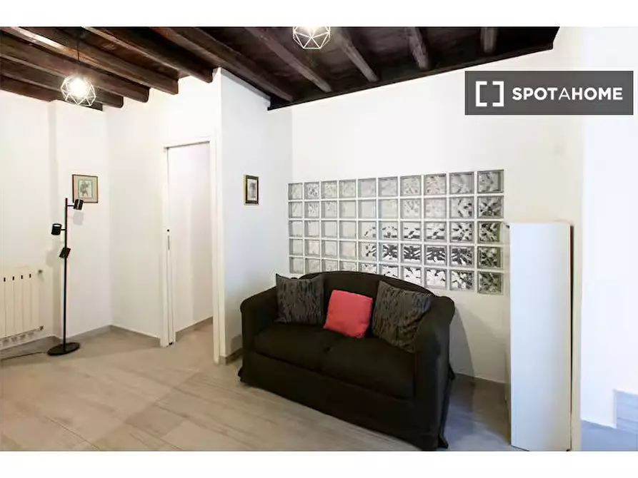 Immagine 6 di Appartamento in affitto  in Vicolo del Bologna a Roma