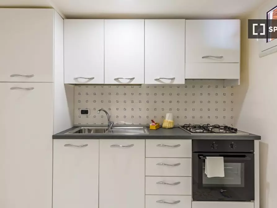 Immagine 12 di Appartamento in affitto  in Via San Carlo alle Mortelle a Napoli