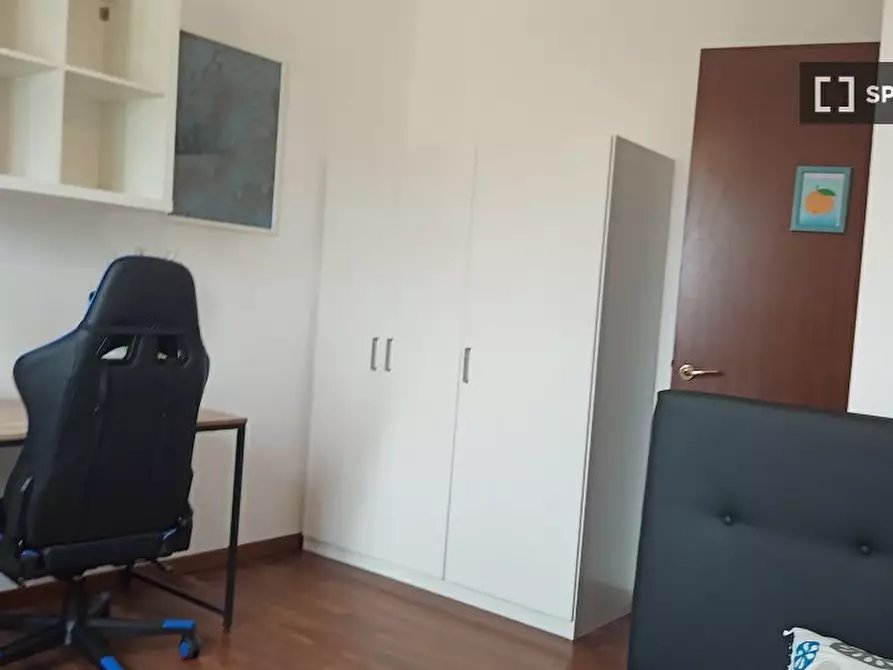 Immagine 4 di Camera condivisa in affitto  in Via Carlo Imbonati a Milano