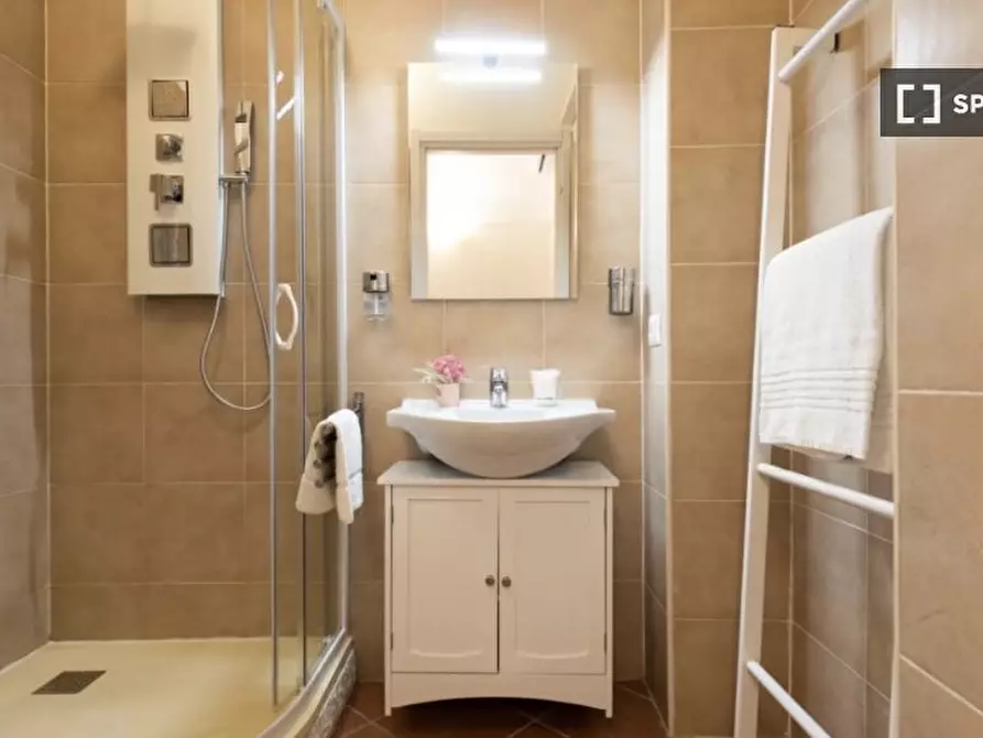 Immagine 3 di Appartamento in affitto  in Viale Giulio Cesare a Roma