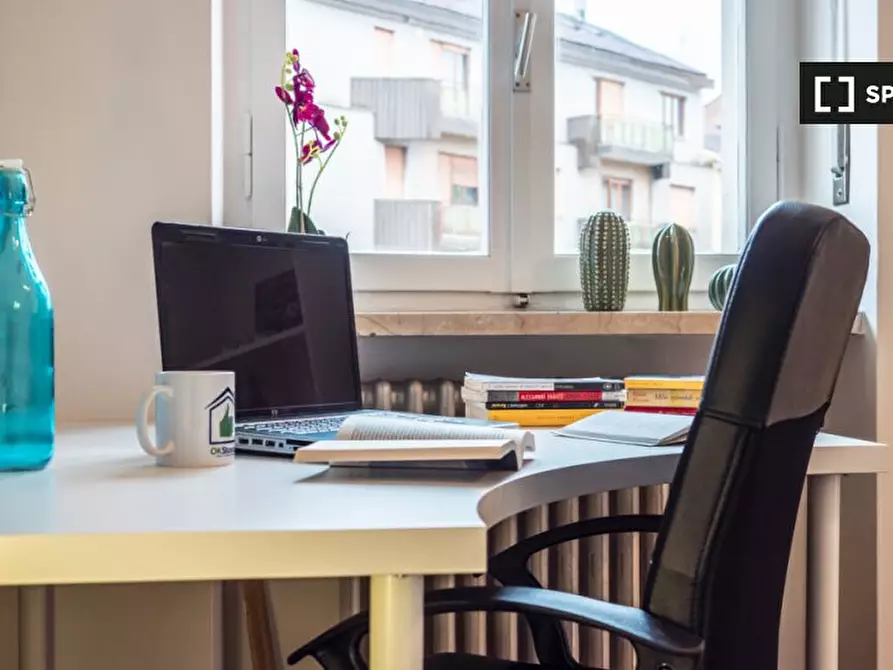 Immagine 3 di Camera condivisa in affitto  in Via Frinco a Torino